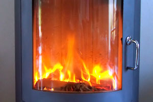 Imagen ilustrativa del artículo Decora la estufa a leña mientras no la usas