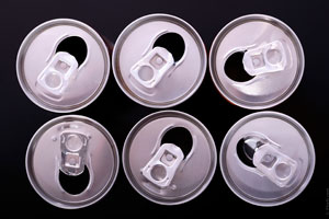 Imagen ilustrativa del artículo Cómo decorar con latas de aluminio